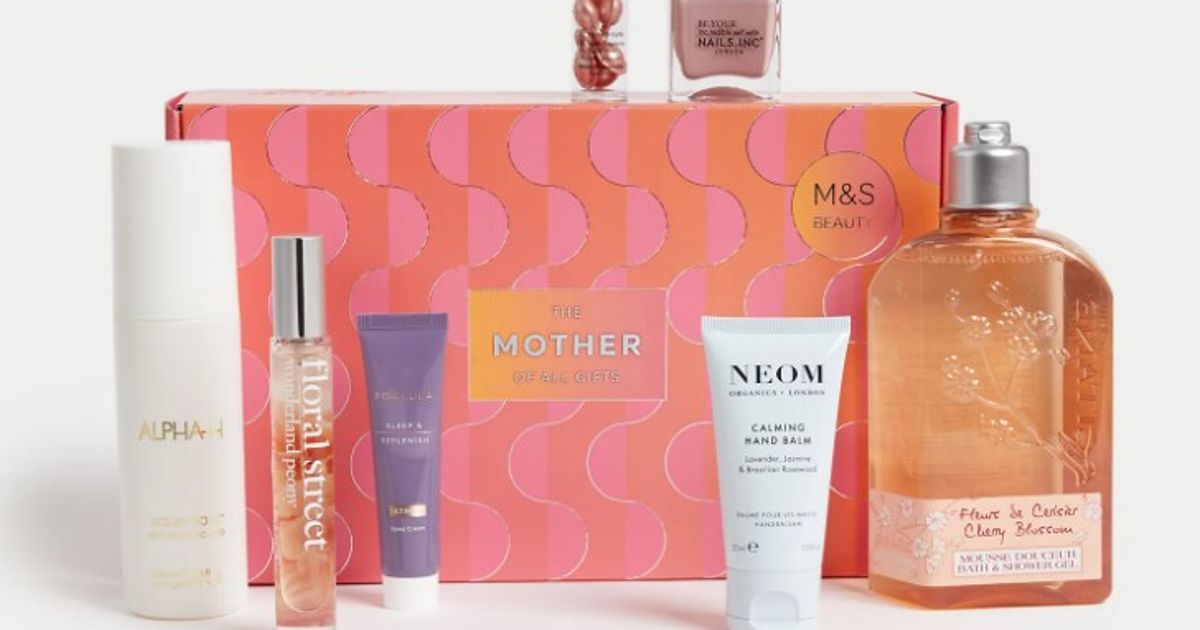 Marks and Spencer Mothers Day Gift