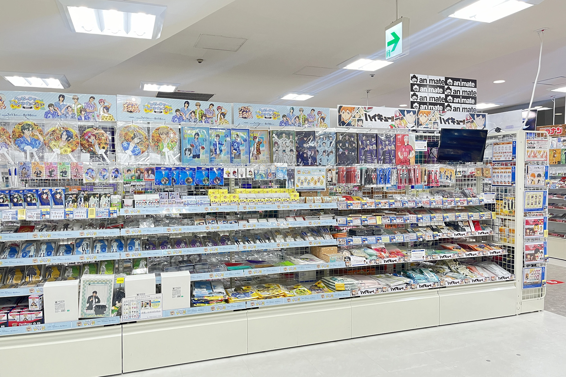 新宿アニメの聖地が進化！限定グッズとコラボカフェ攻略完全ガイド