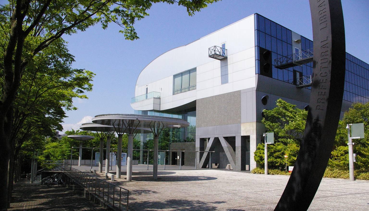 映画の聖地・宮城県図書館の真相！建築美からカフェ・最新利用術まで