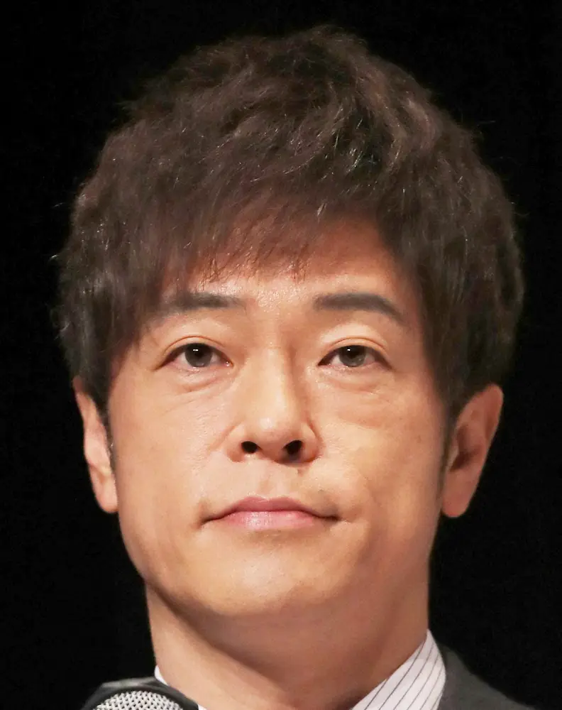 陣内智則のピアノ弾き語り伝説！披露宴の真相と2026年現在の腕前
