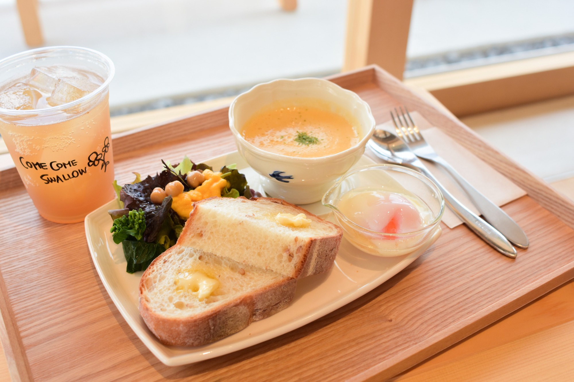 【2026年現地ルポ】コーヒー1杯で茶碗蒸しとラーメン？進化しすぎる岐阜モーニングの極限現場と、食文化が紡ぐ「奇跡の経済圏」