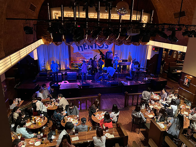 銀座の夜を揺らす伝説のライブレストラン——なぜ今「ケントス 銀座」に世代を超えた大人が集うのか？【2026年最新現場ルポ】