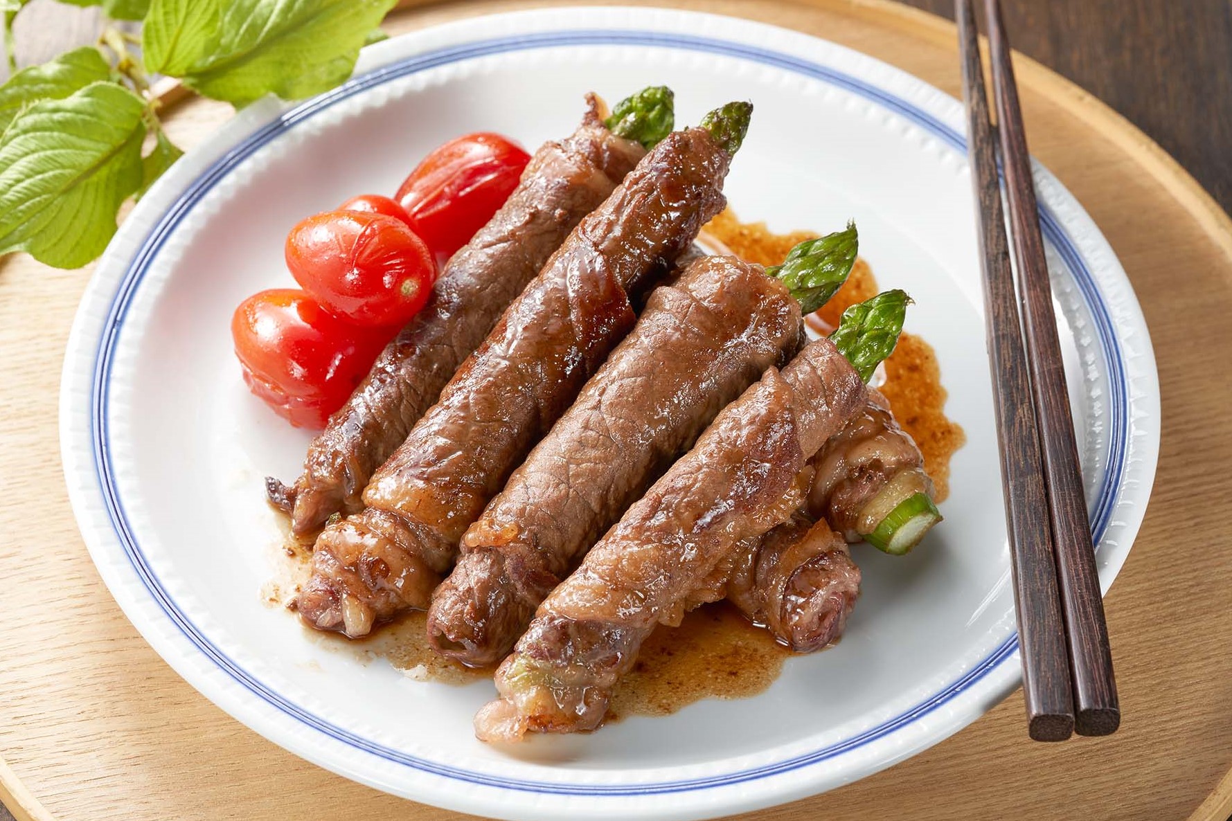 牛肉のアスパラ巻きが劇的に旨くなる焼き方と黄金比のタレ