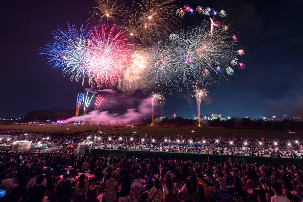 【2026年回顧】夜空が泣いたあの日——「足利花火大会 2026」が残した感動と、地方再生の熱狂