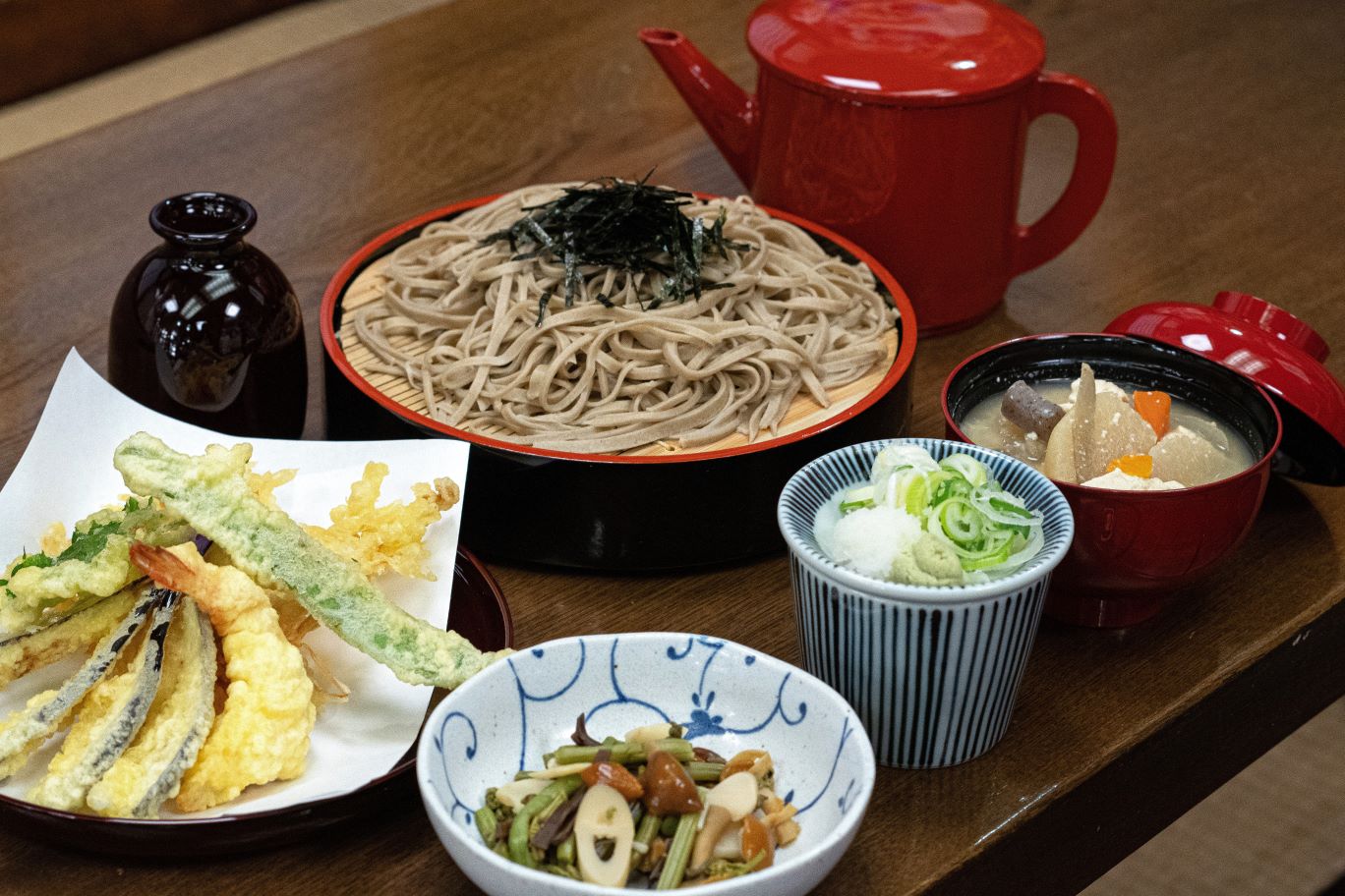 軽井沢「かぎもとや」独占取材！老舗の秘伝そばと賢い行列回避術
