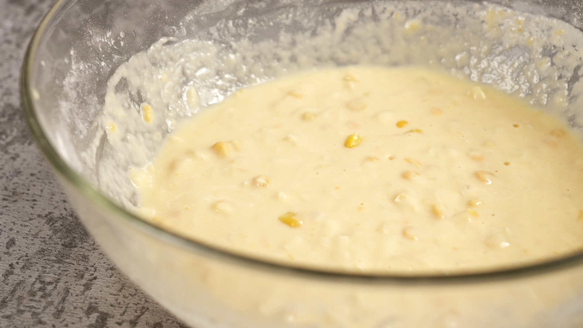 How to Keep Corn Bread from Crumbling