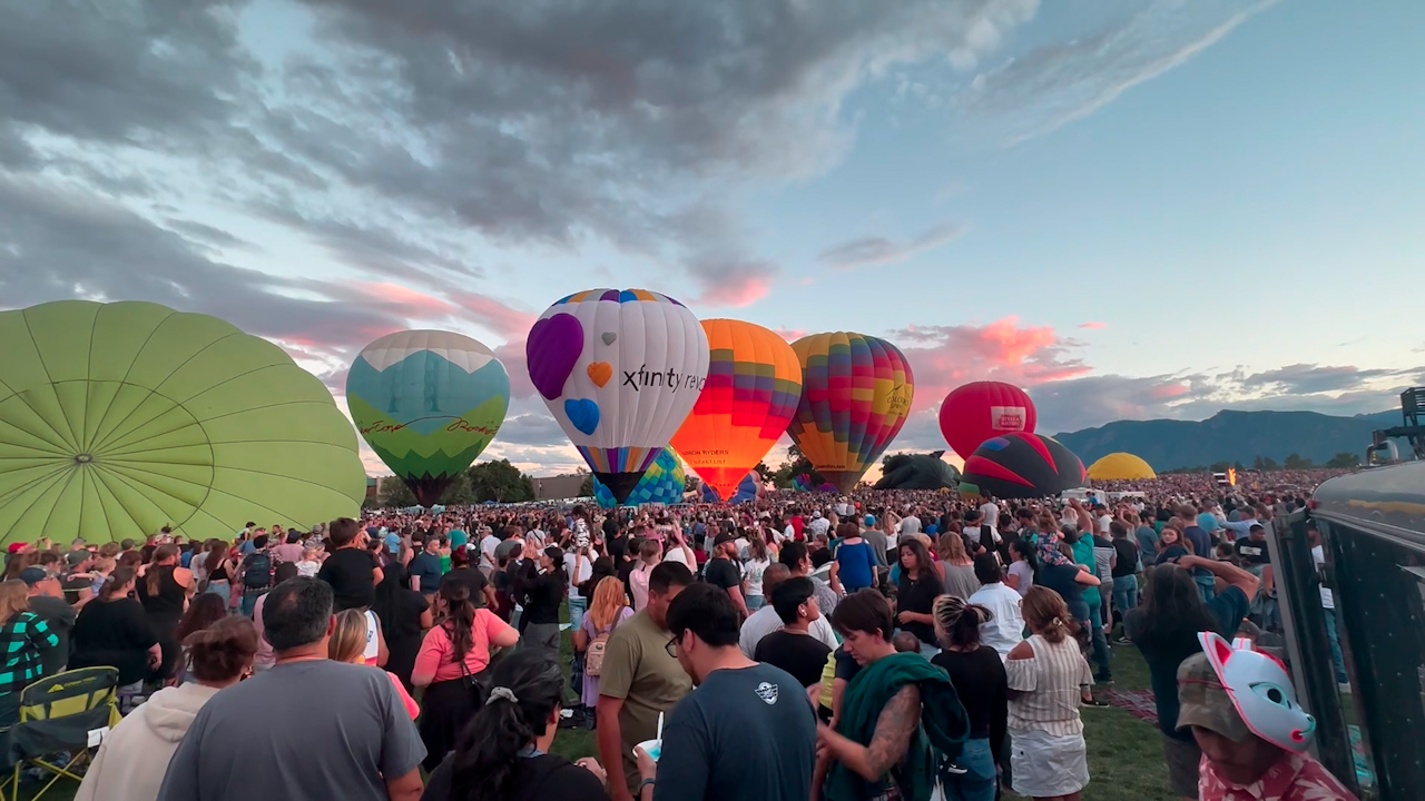 Golden Skies over Memorial Park: Labor Day Liftoff Kicks off Weekend Festivities