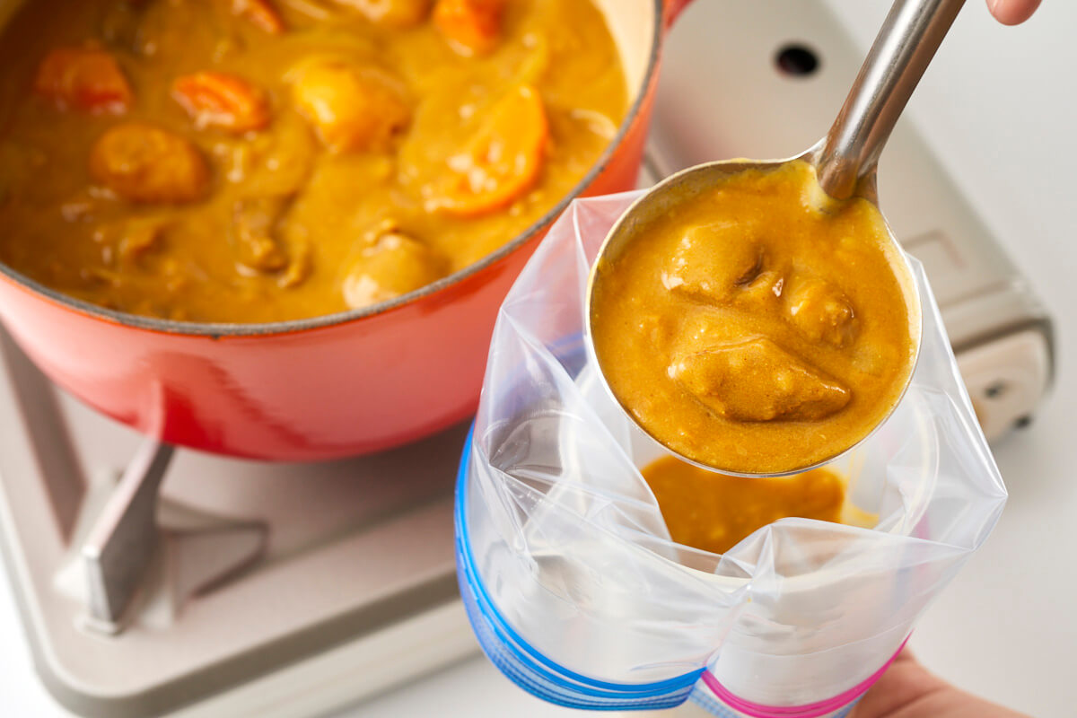 カレー冷凍で「まずい」を防ぐ！プロ直伝の保存術と解凍の極意