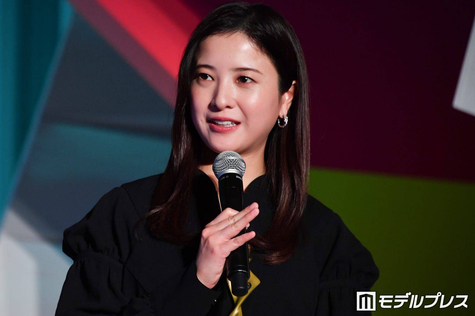 「隠す美」から「ありのまま」へ。吉高由里子がSnsで見せた姿に共感が広がる理由
