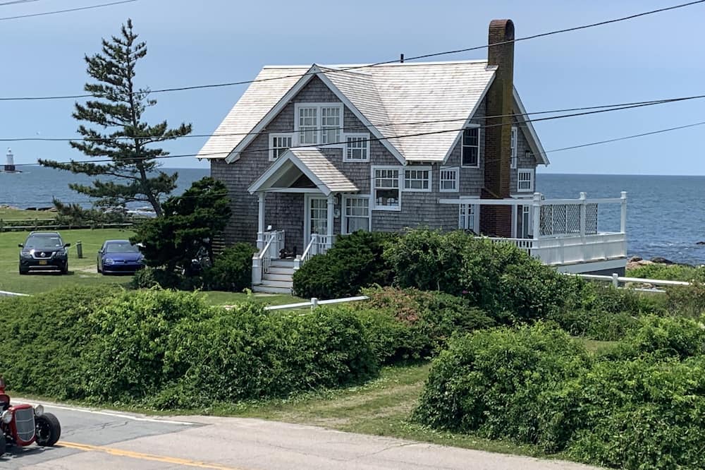Newport Cottage Rentals