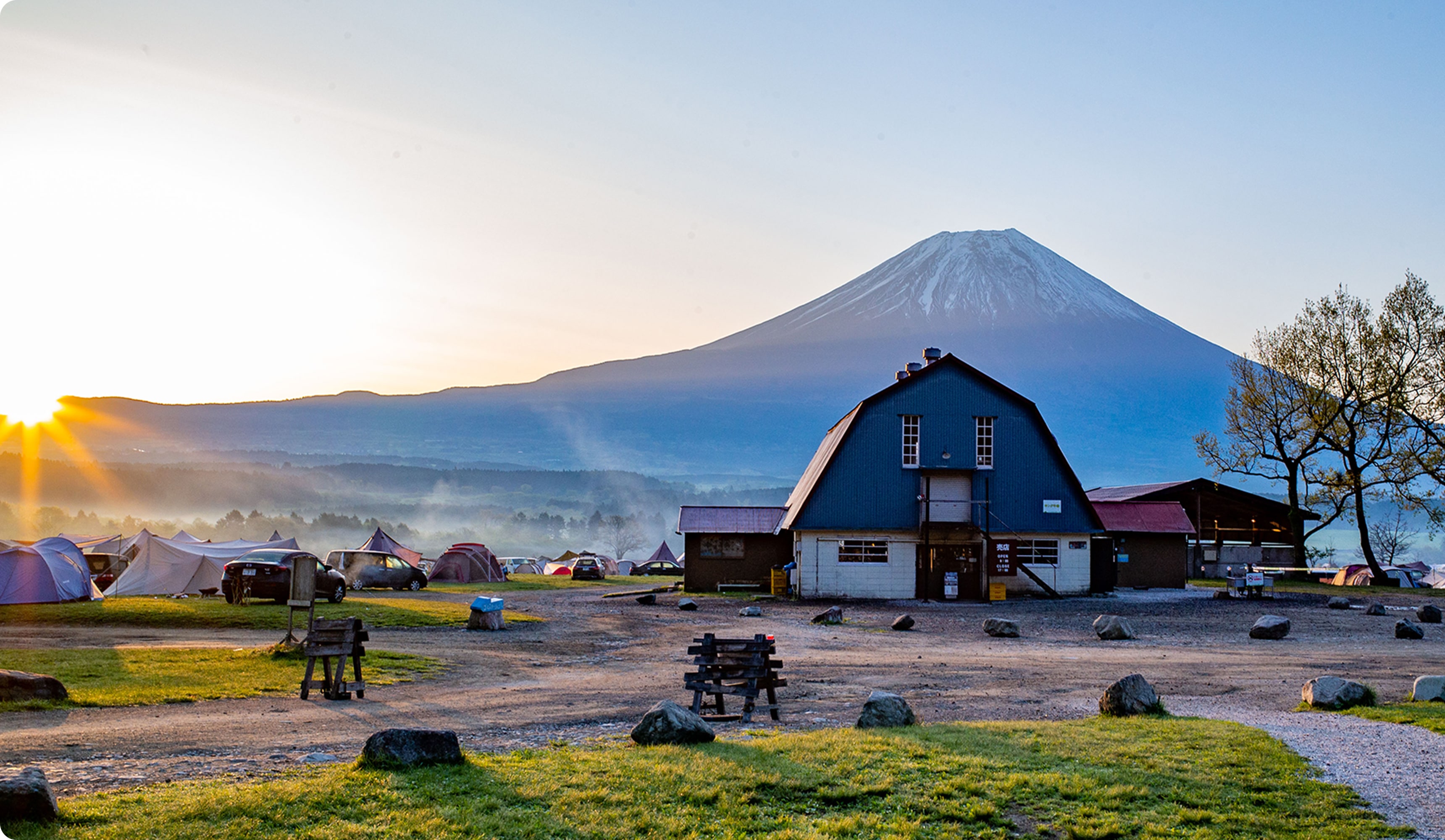 富士山を仰ぐ聖地へ！ふもとっぱら予約争奪戦を制する完全攻略法