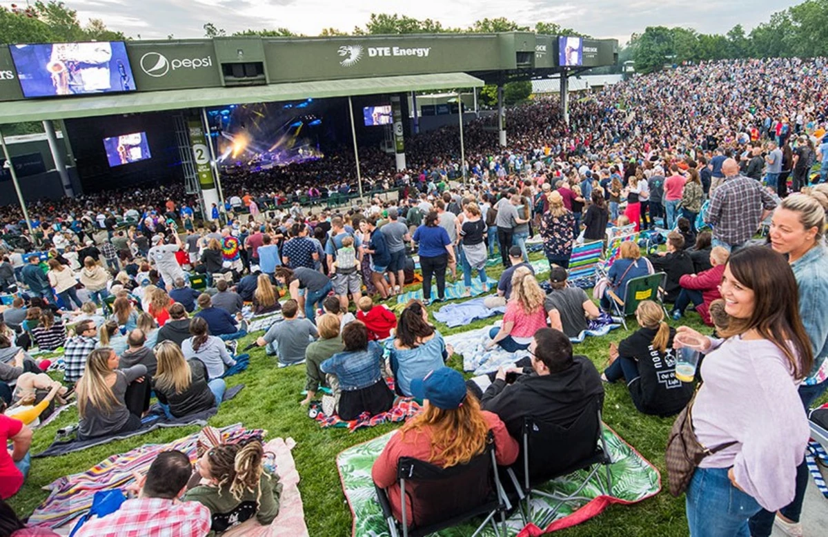 Dte Energy Theater Bag Policy