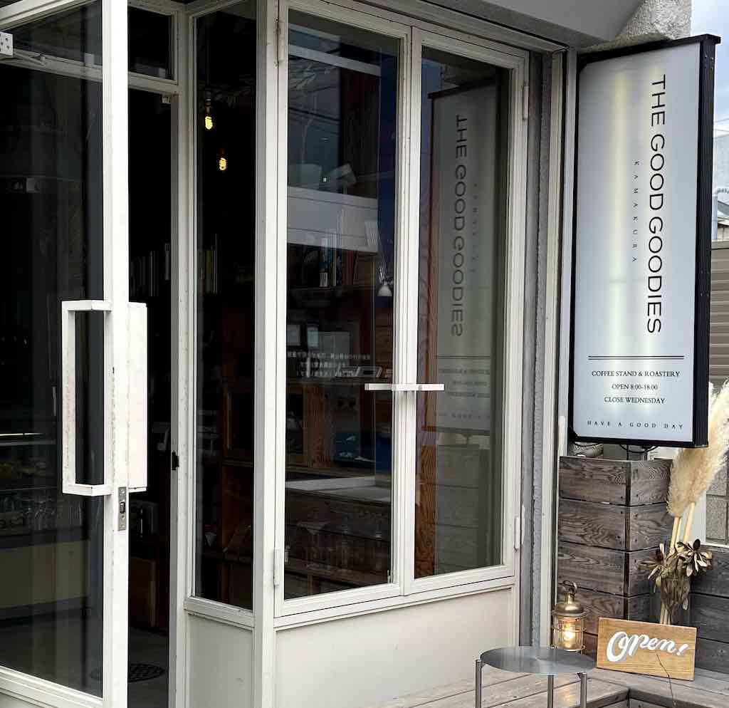 2026年、なぜ東京の街角で「小さなご褒美」の大行列が消えないのか？熱狂を生む消費の地殻変動