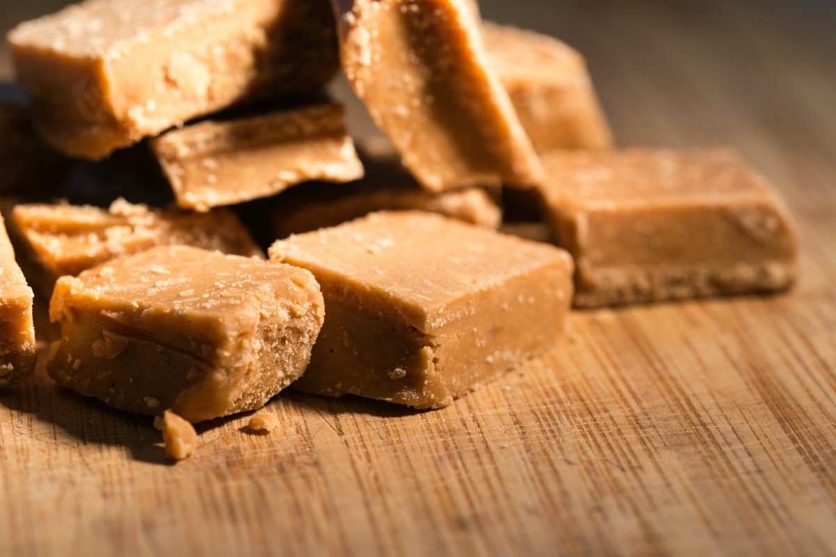 What Makes Fudge Gritty