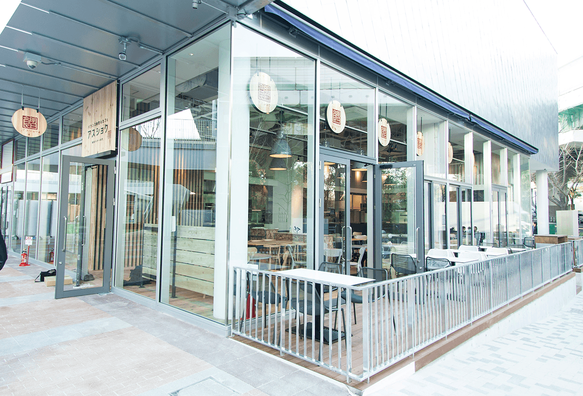 沖縄ドライブの絶対本命！2026年最新「御菓子御殿 恩納店」で味わう絶景・体験・限定スイーツの全貌