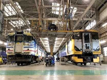 鉄道の聖地・大宮で異彩を放つ「Railyard」の現在地。なぜ今、Z世代や海外客が廃車パーツに熱狂するのか？